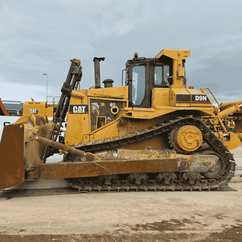 CAT D9N dozer in the CTC yard.